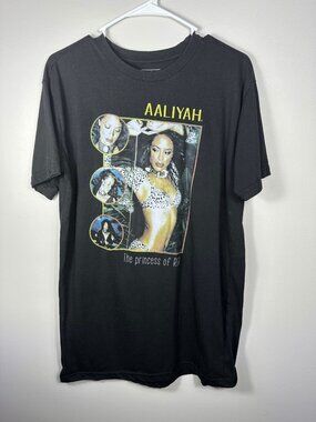 Aaliyah Princess of R&B Graphic Tee Black M